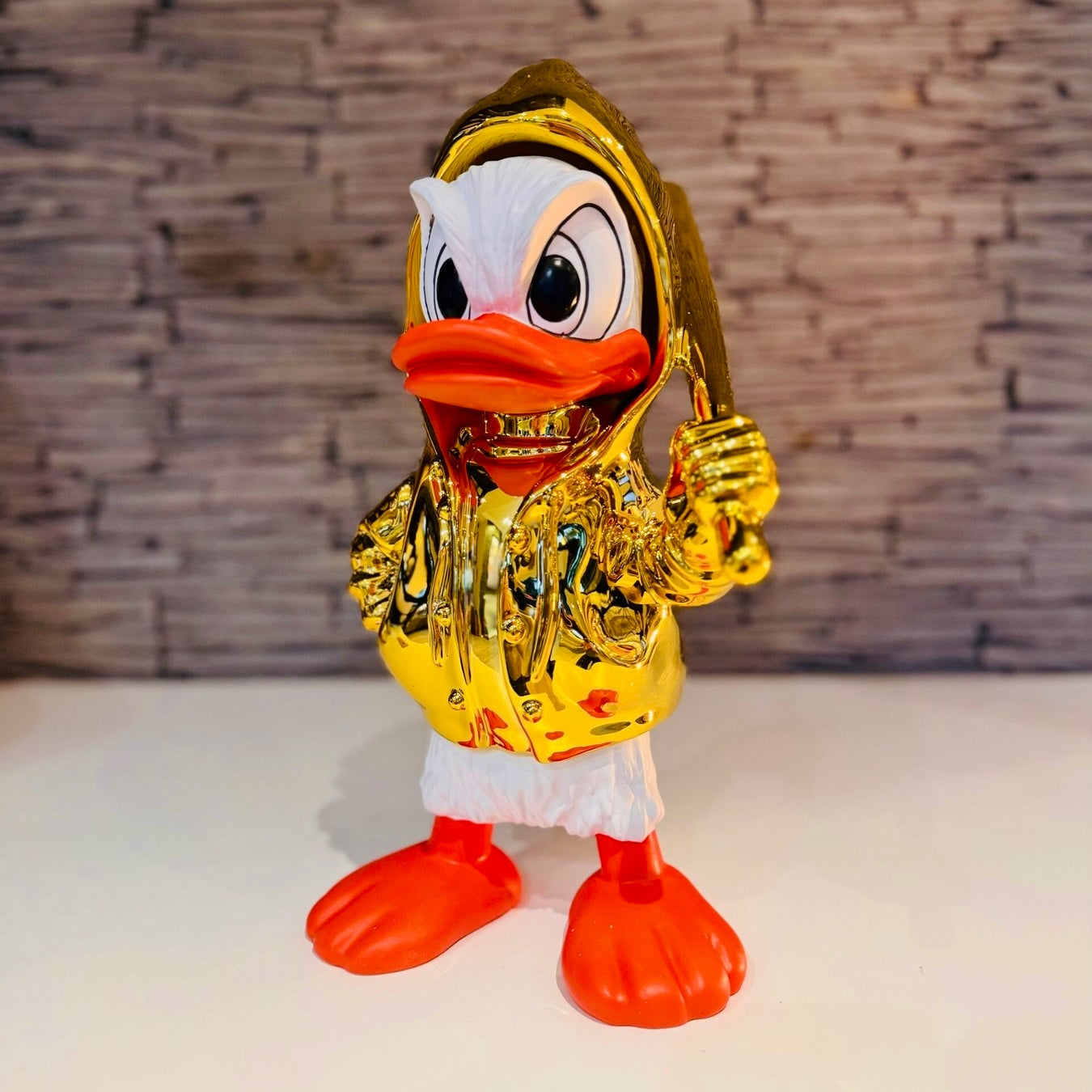 Estátua Pato Donald Baseball de Resina