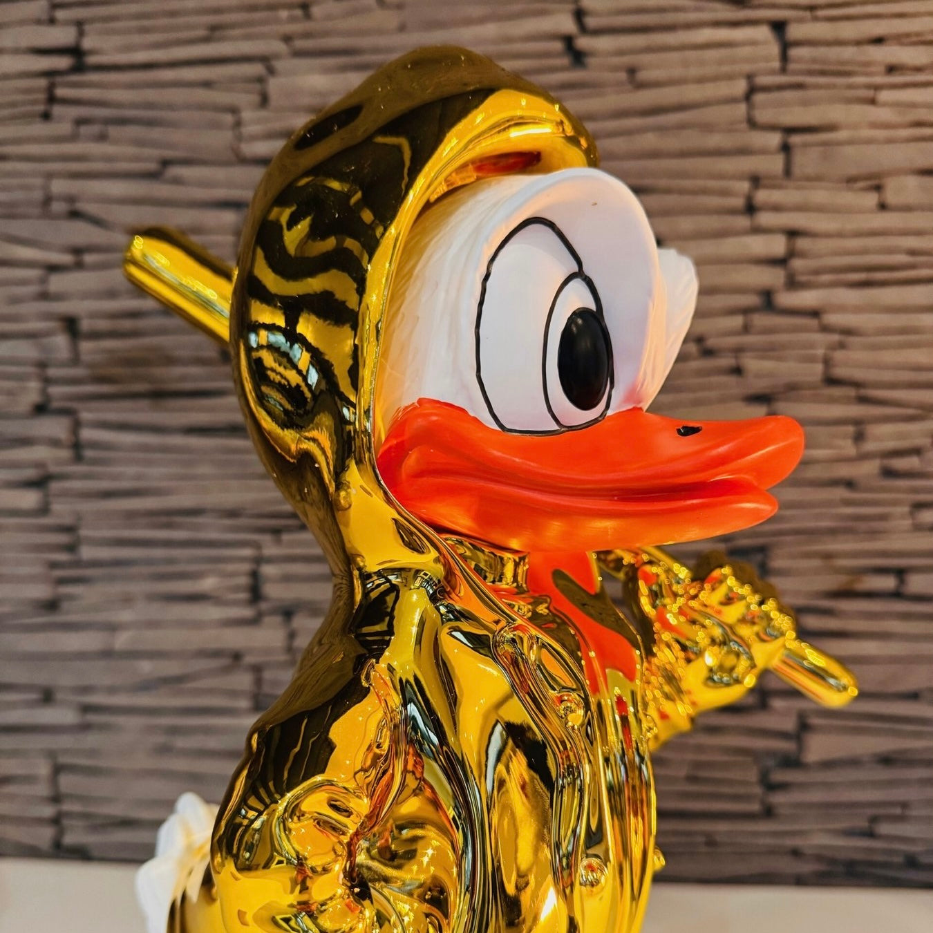 Estátua Pato Donald Baseball de Resina