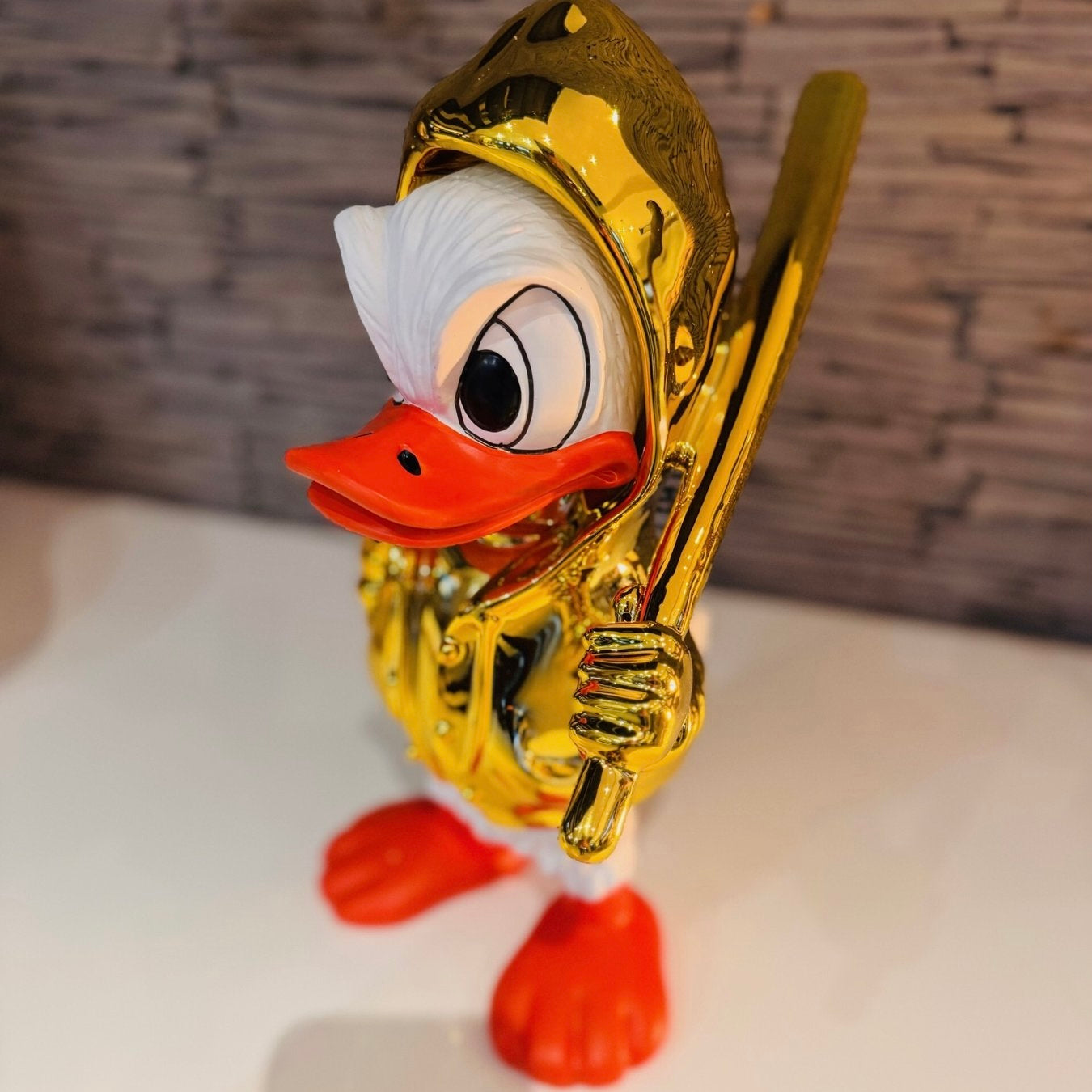 Estátua Pato Donald Baseball de Resina