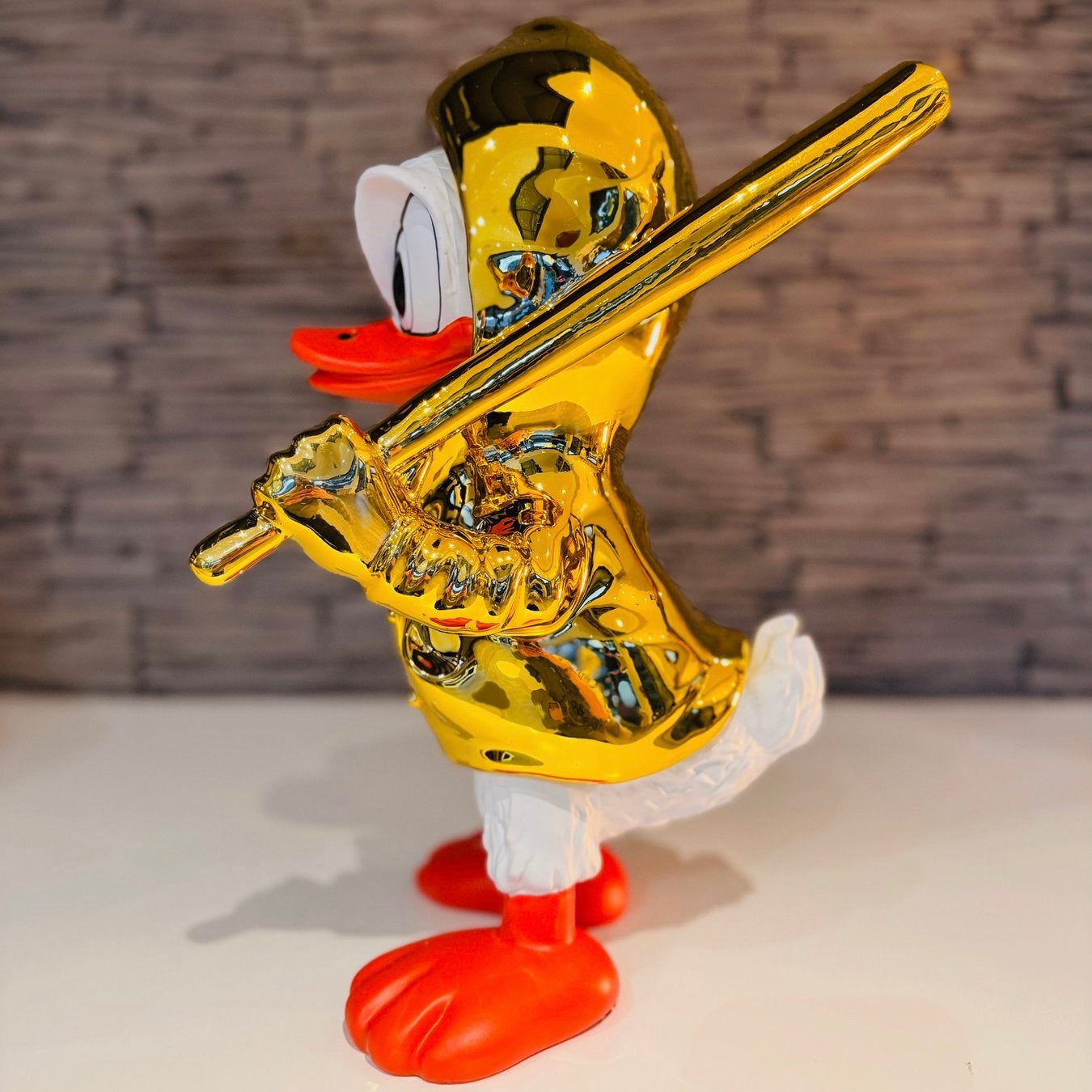 Estátua Pato Donald Baseball de Resina