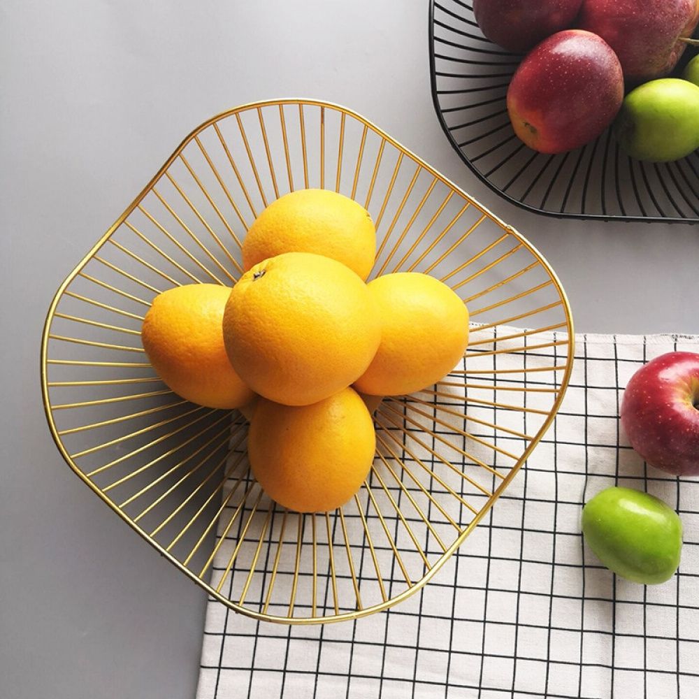 Cesta Dourada de Alimentos