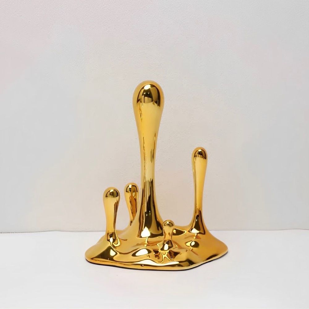Escultura Gotas de Ouro em Resina