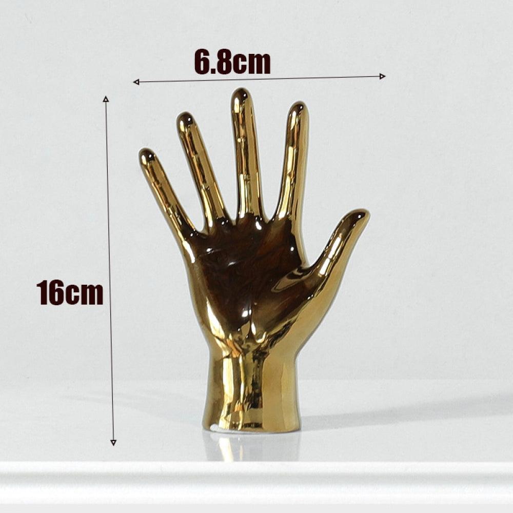 Escultura Mão Dourada Nórdica de Resina