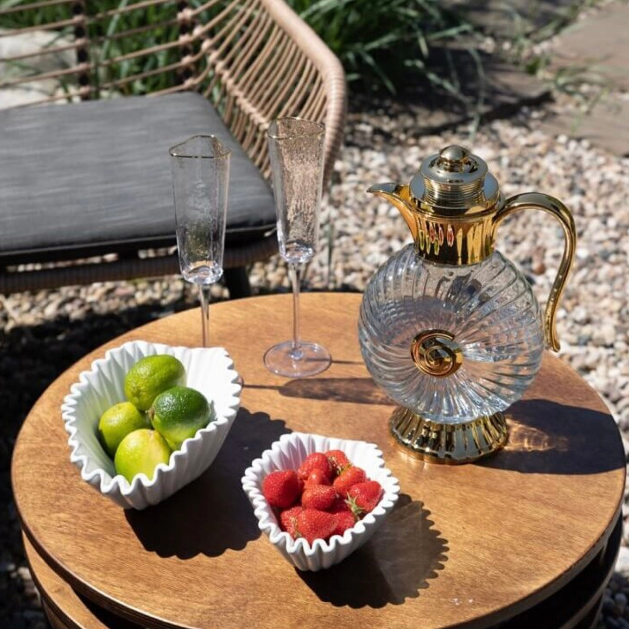 Jarro de Vidro com Design em Concha – 1,8 Litros