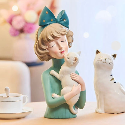 Estátua Alice Cat