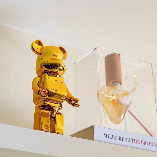 Boneco Bearbrick Dourado em Resina